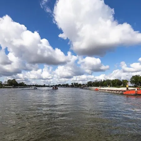 Hausboot Havelrobbe Brandenburg an der Havel