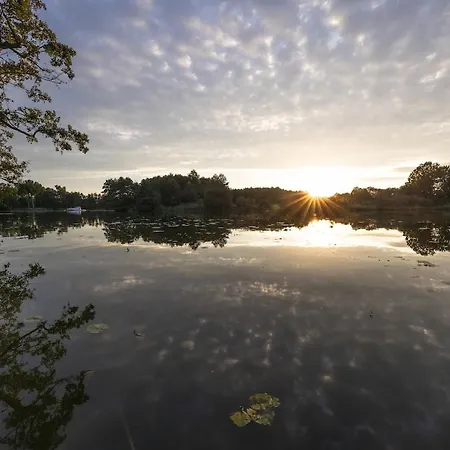 Botel Hausboot Havelrobbe Brandenburg an der Havel