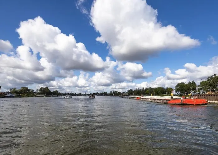 Botel Hausboot Havelrobbe Brandenburg an der Havel