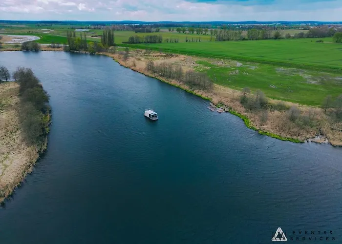 Bådhotel Hausboot Havelrobbe *